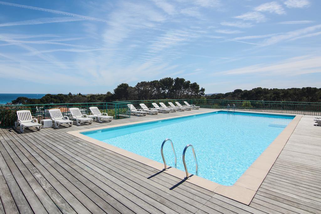 Inter-Hotel Sea Side Park Вилньов Любе Екстериор снимка