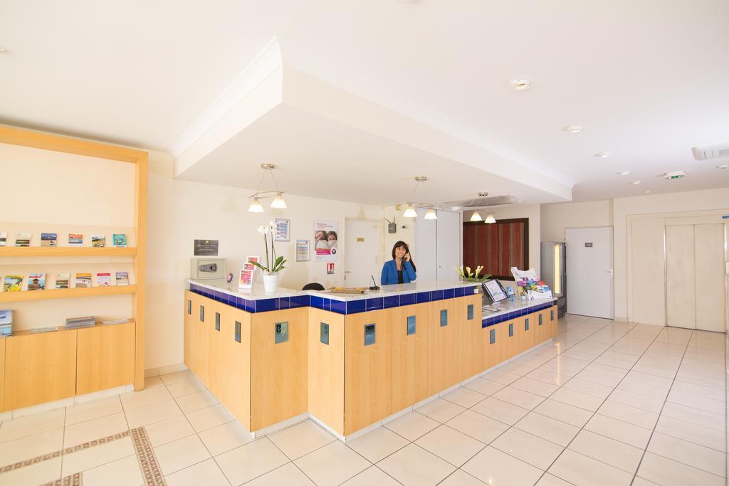 Inter-Hotel Sea Side Park Вилньов Любе Екстериор снимка