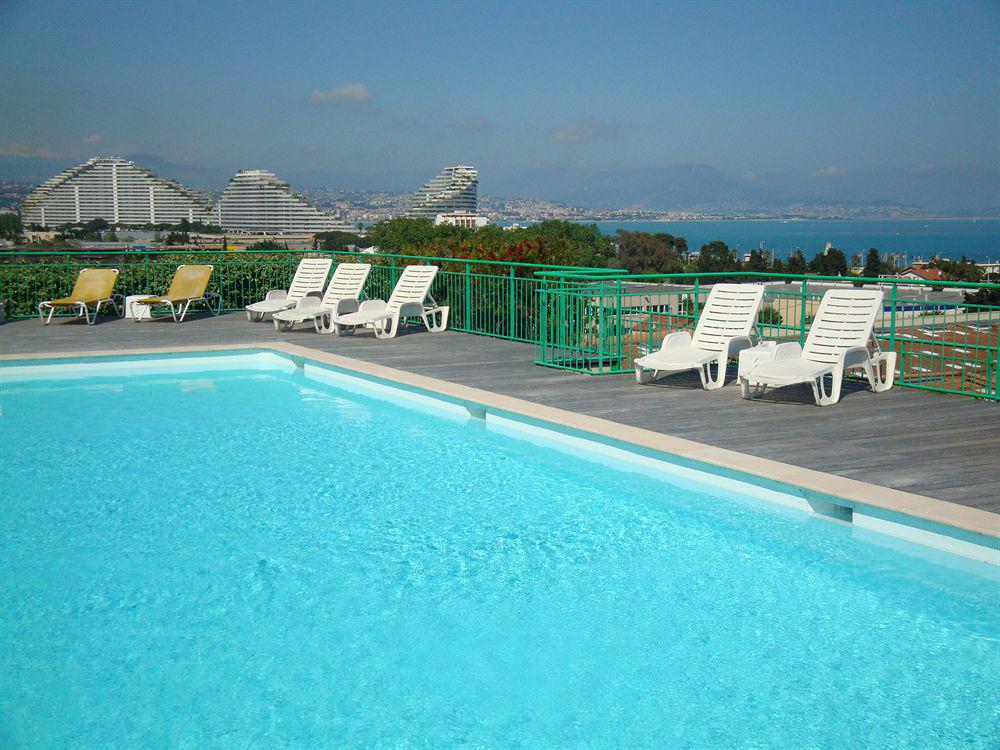 Inter-Hotel Sea Side Park Вилньов Любе Екстериор снимка